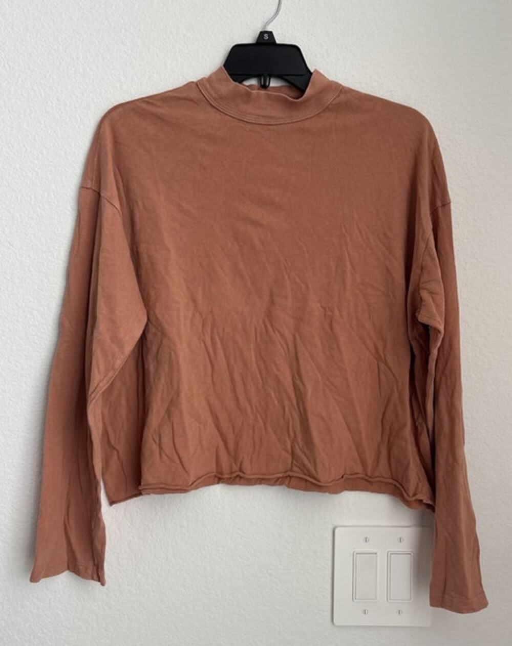 Aerie Mock Neck Lightweight Cotton Tee Size Medium